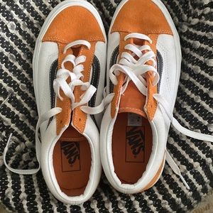 Vans sneakers slightly used